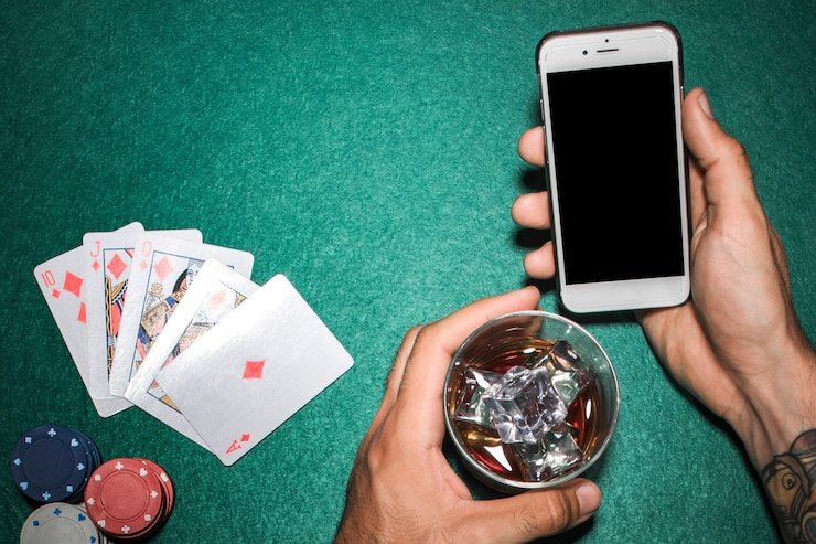 Layar utama platform minitototo menampilkan berbagai kategori permainan dan sportsbook